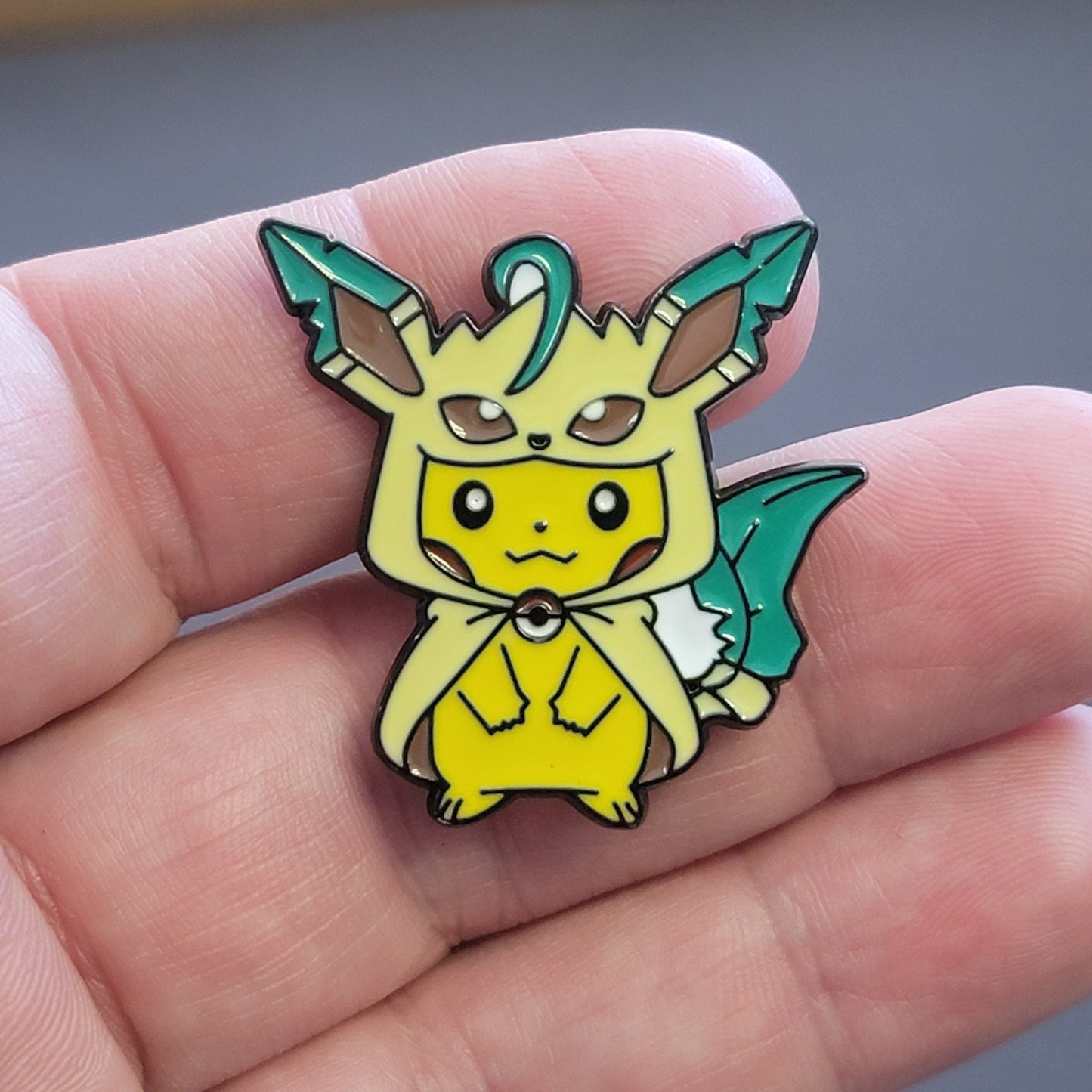 Pikachu Cosplay Eevee Evolution Enamel Pins