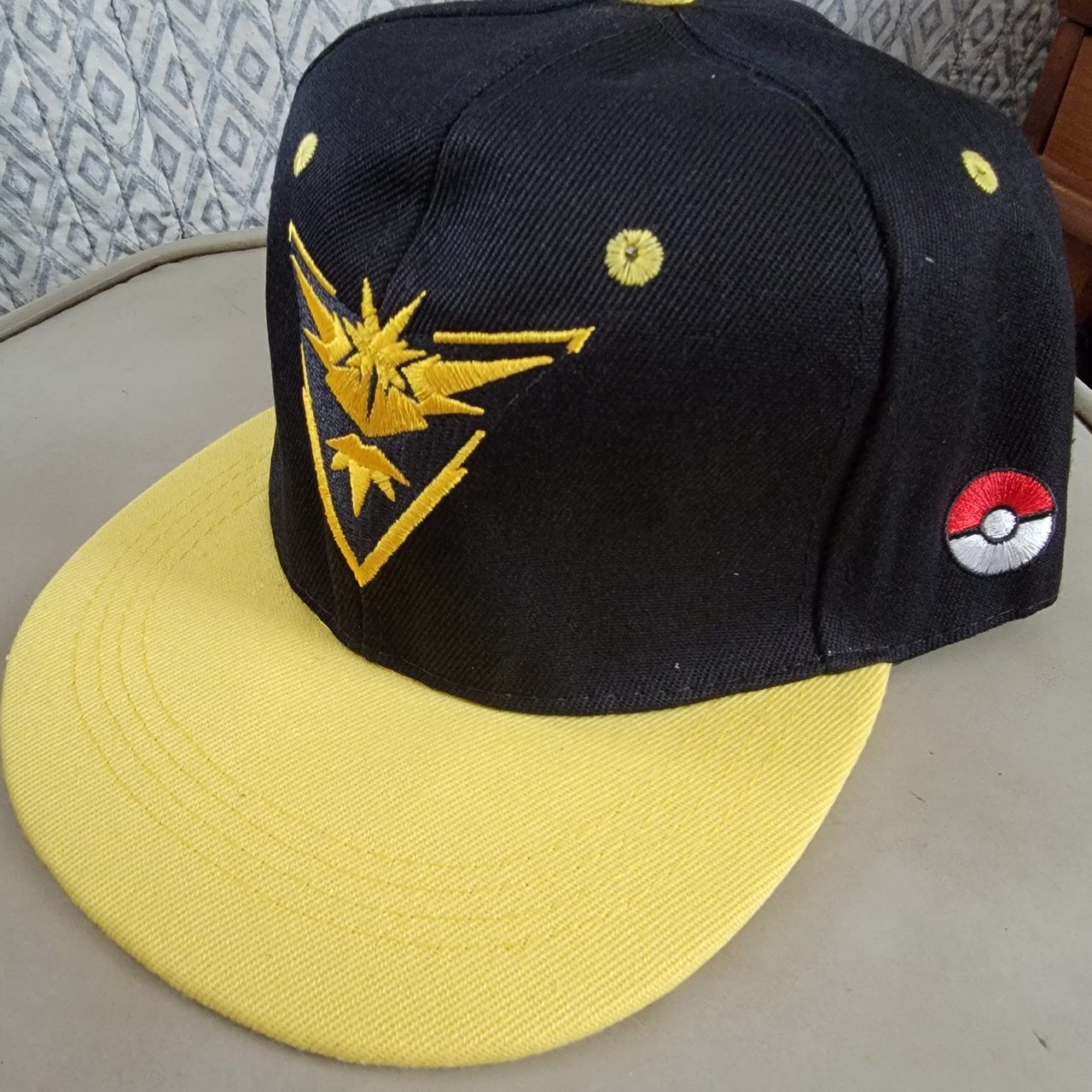 Pokémon Go Embroidered Cap Team Instinct Snapback Style Hat